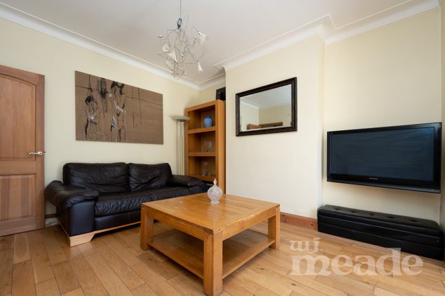 Terraced house for sale in Larkshall Road, London