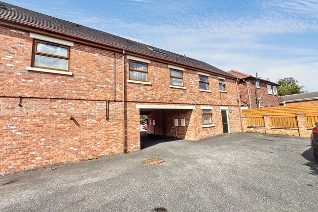 5 The Old Surgery, Ballfield Lane, Barnsley photo 3