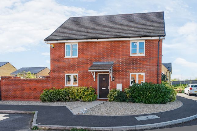 Thumbnail Semi-detached house for sale in Summers Close, Kingston Bagpuize, Abingdon