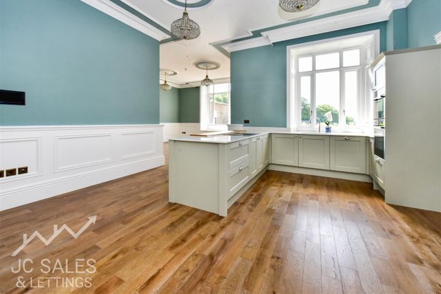 Apartment 4, Riber Castle, Matlock photo 2