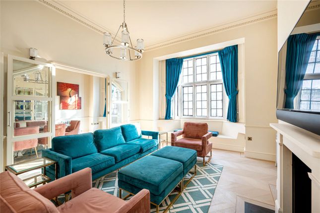 2, 10, Green Street, London photo 4