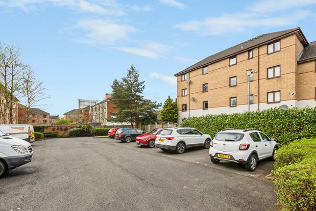 Flat for sale in 1012 Crow Road, Glasgow
