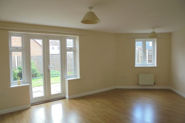 40, Washington Drive, Watton photo 4