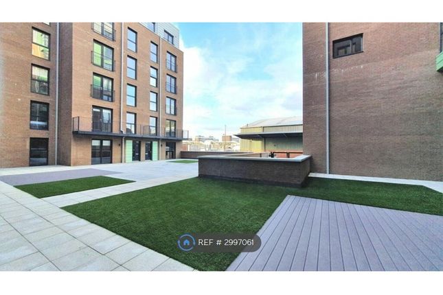 Apartment, Craven Street, Salford photo 4
