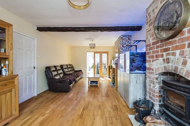 105, Dane Road, Denton photo 4