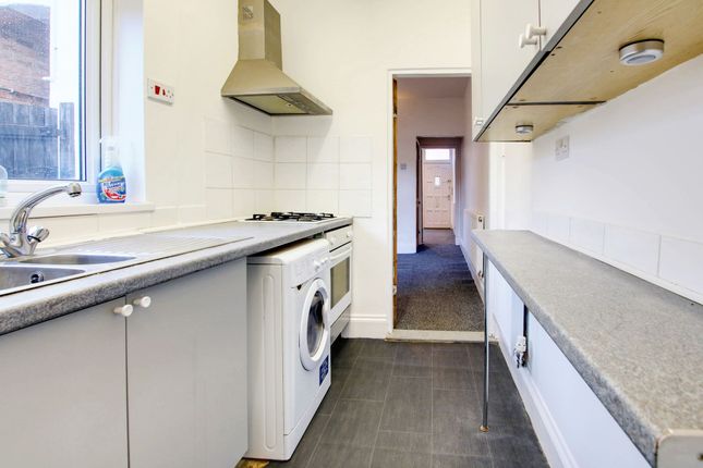 37 Oxford Road, Leicester photo 3