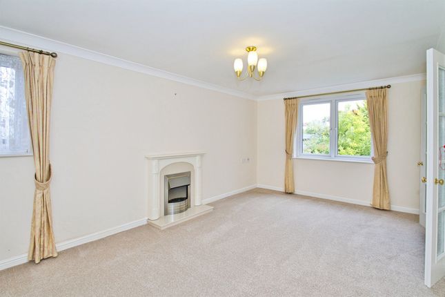 Apartment 11, Wyndham Court, Yeovil photo 2