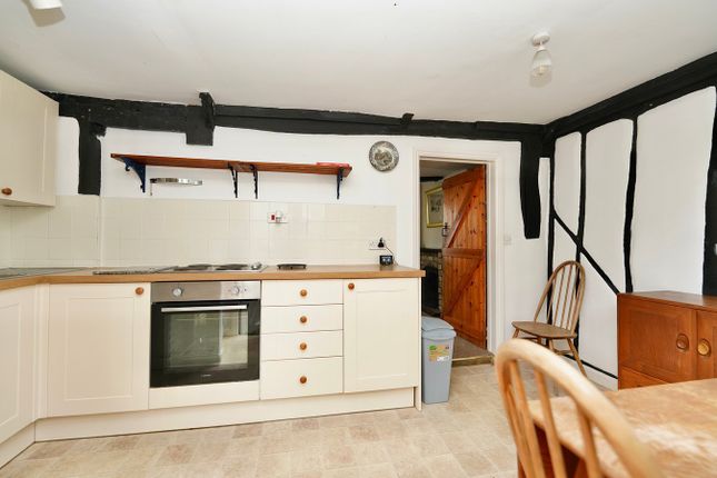 27, Thrapston Road, Huntingdon photo 3