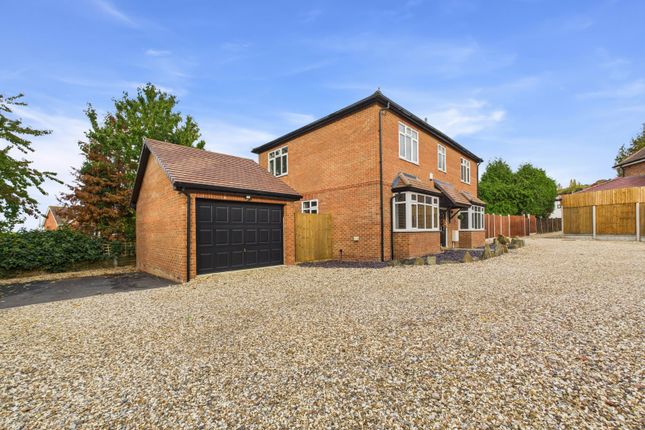 5, Bridge Field Court, Gloucestershire photo 2