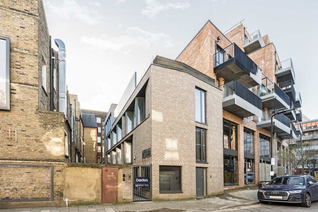 Thumbnail Property for sale in Bayford Street, London