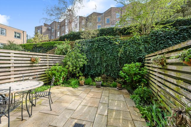 3, Blackthorn Avenue, London photo 3