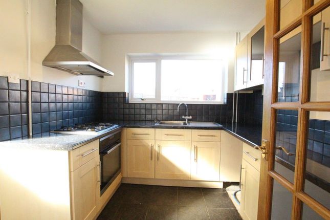 10 Norton Road, Worcester photo 4