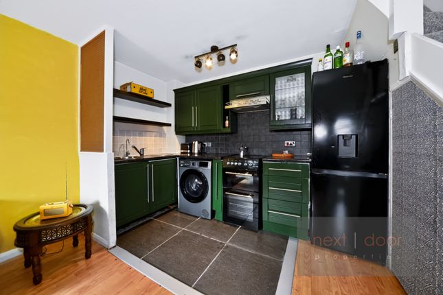 Ardent Close, South Norwood photo 4