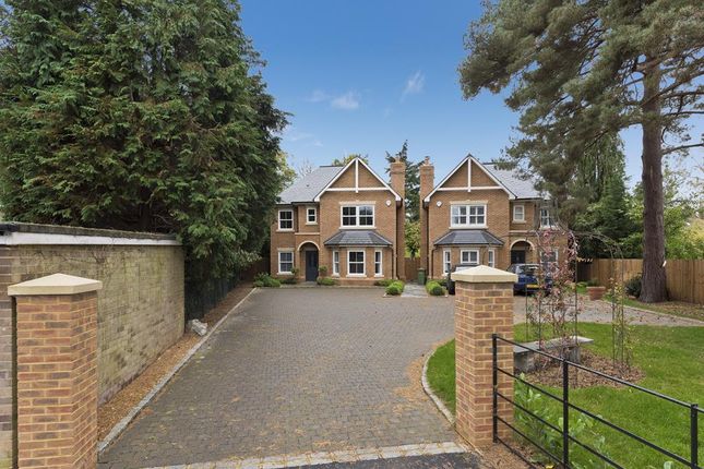 Thumbnail Detached house to rent in Grange Court, Walton On Thames