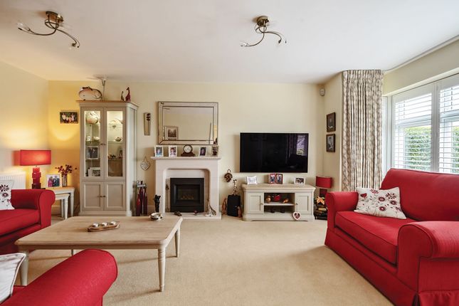 13 Penn Stone Way, Pulborough photo 2