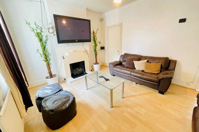 69, Edridge Road Room 2, Edridge Road Room 2 photo 4