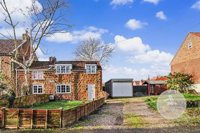 2-bed house on 176, Lynn Road, King's Lynn, £130,000