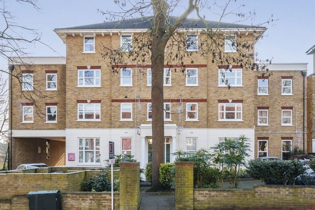 Flat for sale in Ambergate, Brixton, Greater London
