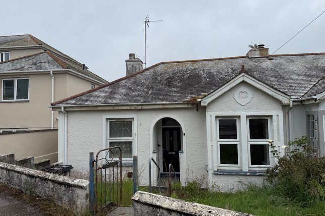 2-bed house on Gra Pat, Windsor Terrace, Falmouth, £100,000