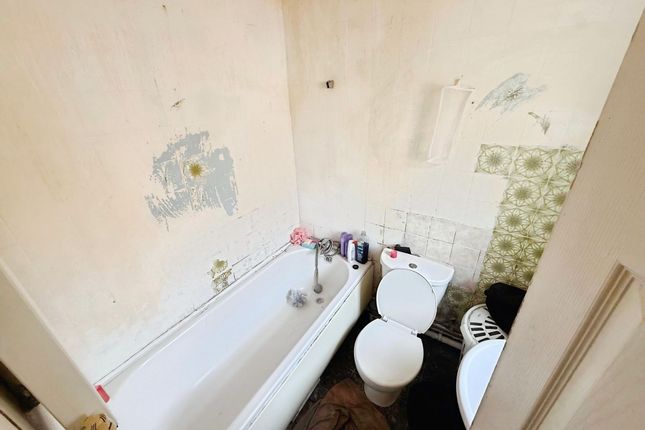 27 Evans Street, Stoke-On-Trent photo 2