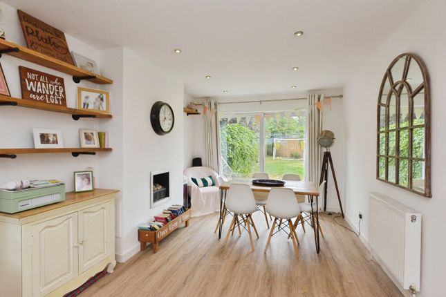 2, Brookfield Road, Milton Keynes photo 4