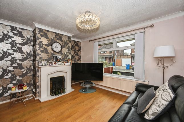 60, Thirlmere Avenue, Wigan photo 4