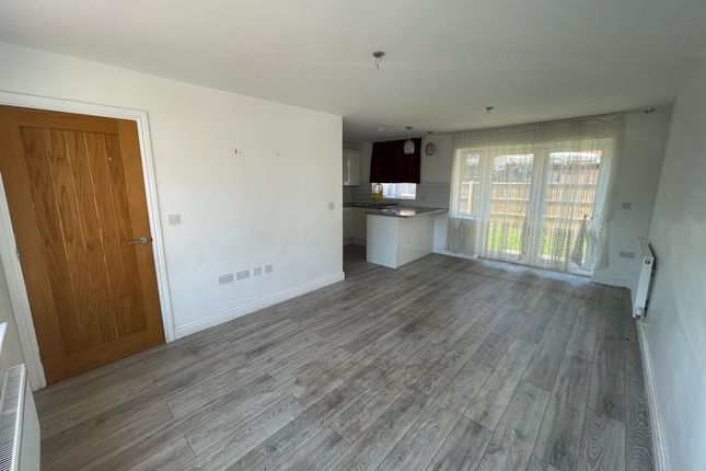 1A, Nursery Road, Luton photo 3