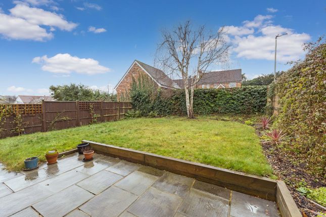 12, Woodcote Road, Maidenhead photo 2