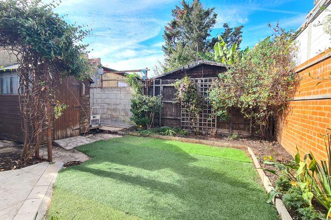 67A Standard Road, Rear Garden Floor, Hounslow photo 3