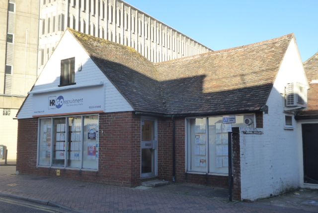 Thumbnail Retail premises to let in Park Street, Ashford