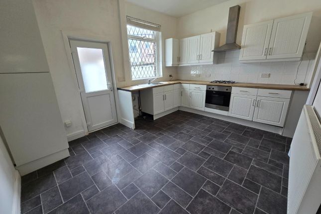 6, Duckworth Street, Bury photo 3