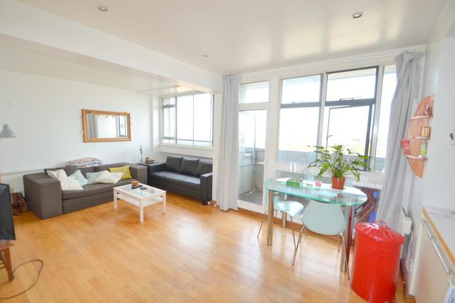 Thumbnail Flat to rent in Claredale Street, London