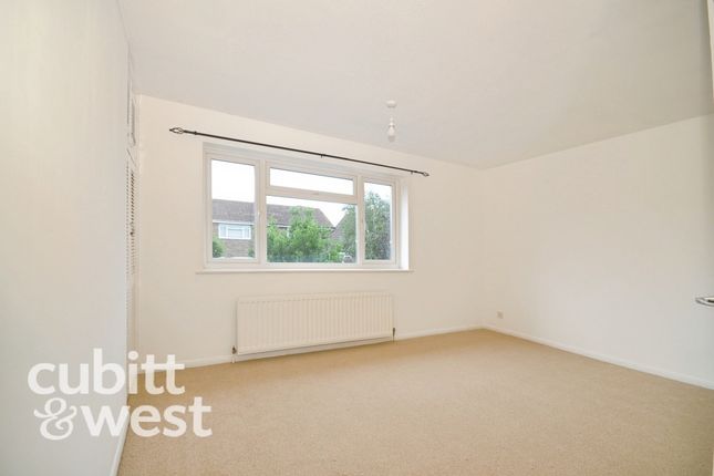 10, Brook Gardens, Emsworth photo 4