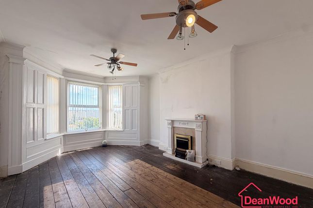 Flat 3, 4 Windsor Mount, Isle Of Man photo 3