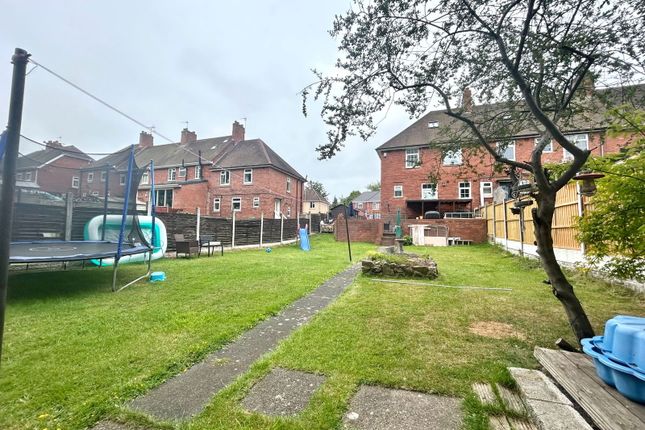 42, Westfield Road, Sedgley photo 2