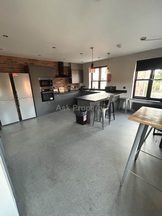 Room 1, Lodge Lane, The Lofts, Derby photo 4
