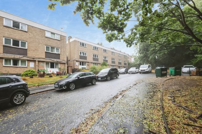 76, Pensby Close, Birmingham photo 2