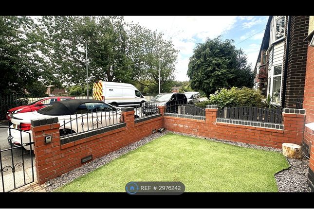 Lynthorpe Avenue, Cadishead, Manchester photo 4