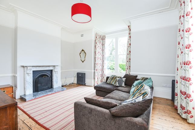 18, West Drive, Brighton photo 4