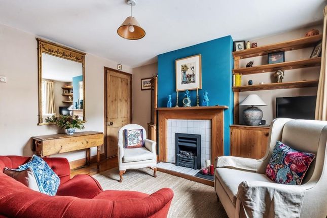 7, Horsham Road, Dorking photo 2