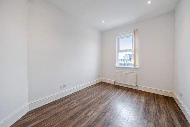 99, Marmadon Road, London photo 4