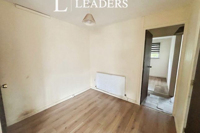 41, Langwell Close, Warrington photo 2