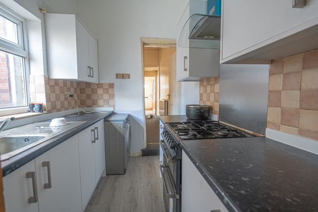 15, Grasmere Road, Birmingham photo 4