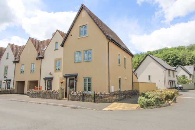 Town house for sale in Weavers Way, Chipping Sodbury