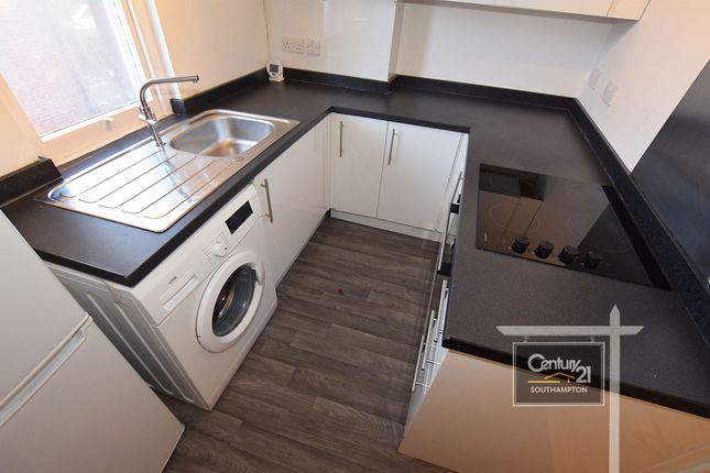 Thumbnail Flat to rent in |Ref: R153788|, Bournemouth Road, Chandlers Ford, Eastleigh