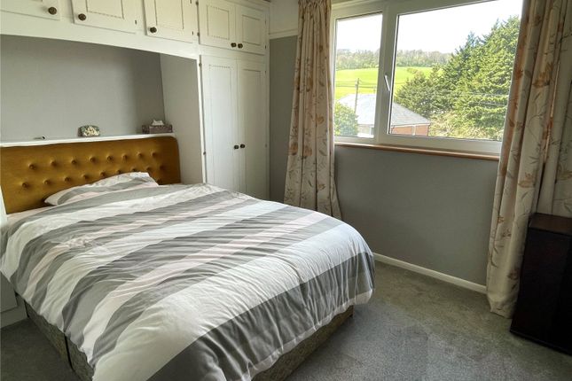 49, West Street, Ventnor photo 3