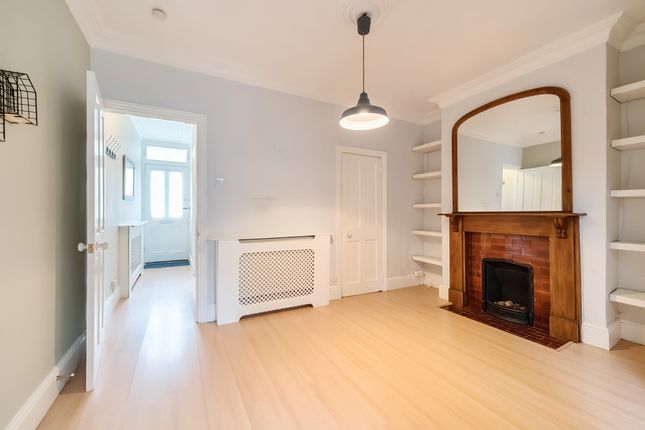12, Huddlestone Road, London photo 4