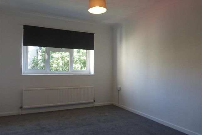18, Rubens Walk, CORBY photo 5