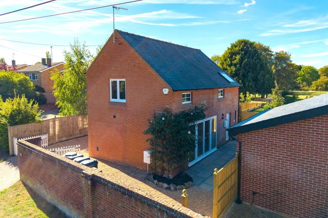 The Little Lodge, Wood End, Saffron Walden photo 2