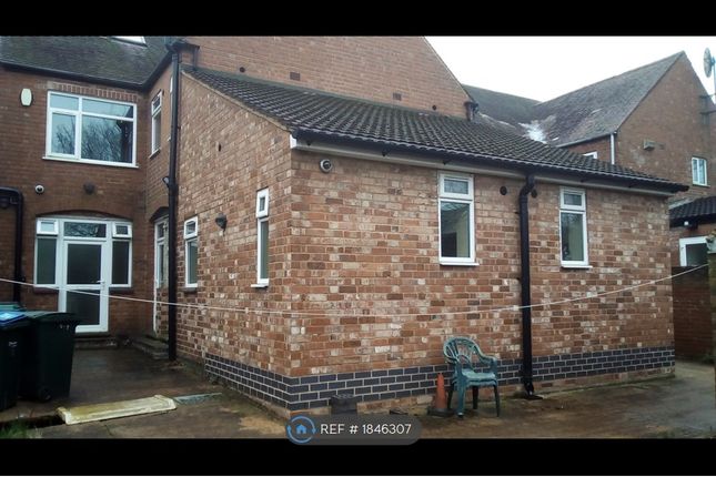 Studio to rent in Round House Road, Coventry